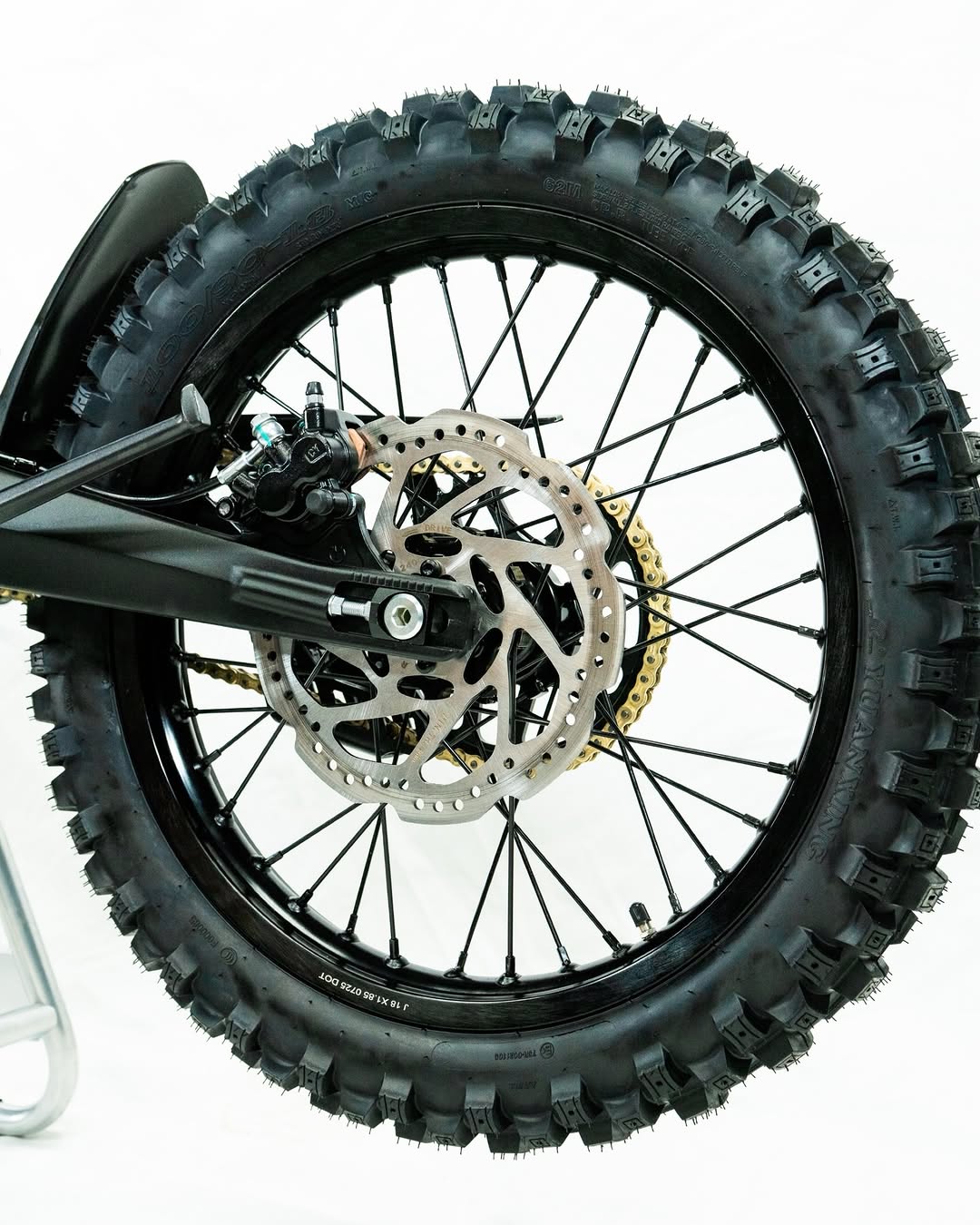 Arctic Leopard XE Pro R | 74v 60ah 26.5kW | Enduro E-Moto (New Release) - Image 8