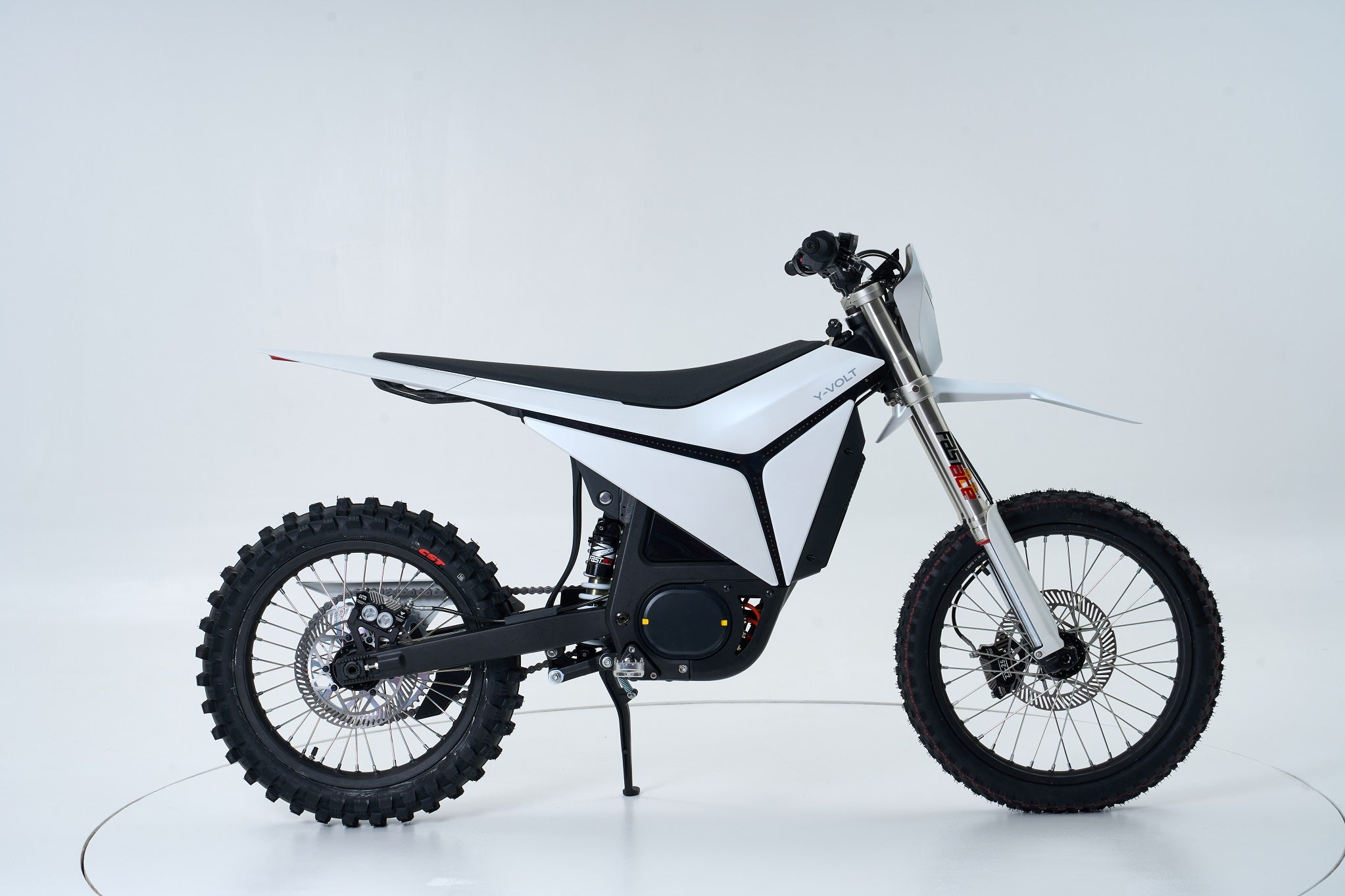 Y-Volt Surge V 97.2V/45Ah 35,000W Off-Road Electric Dirt Bike - Image 6